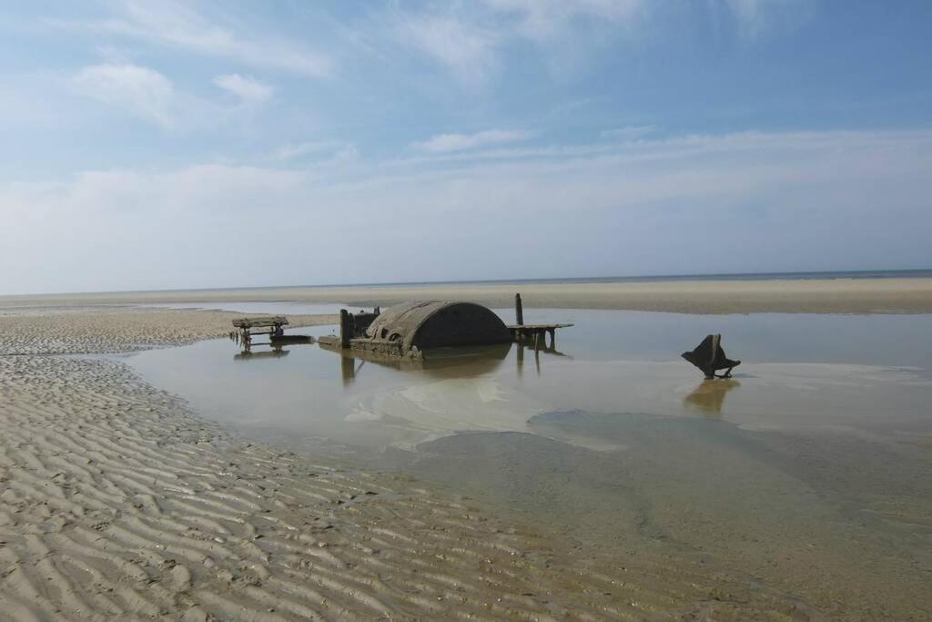 Gîte   Les Oyats   à 400 m de la plage Équihen-Plage Esterno foto