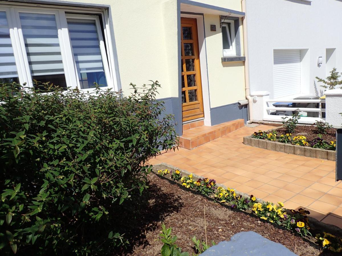 Gîte   Les Oyats   à 400 m de la plage Équihen-Plage Esterno foto