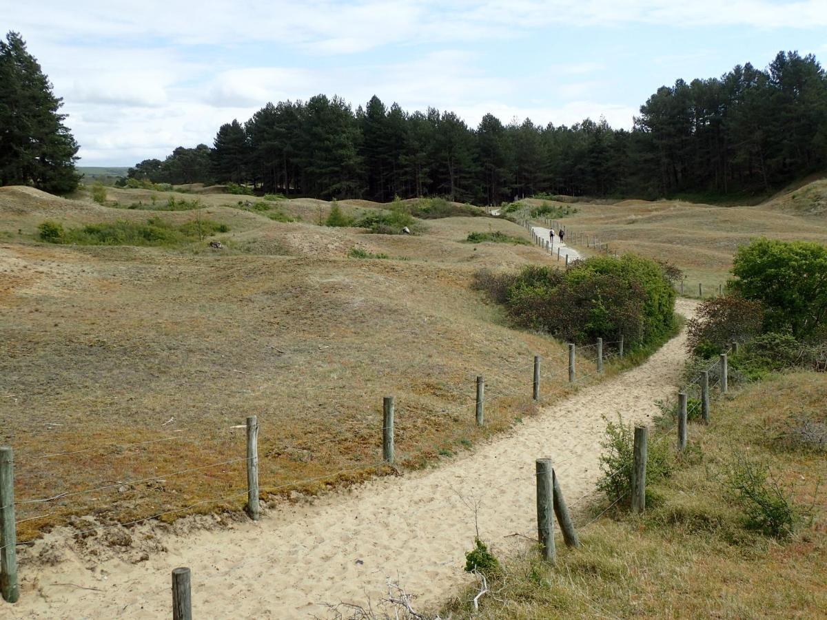 Gîte   Les Oyats   à 400 m de la plage Équihen-Plage Esterno foto