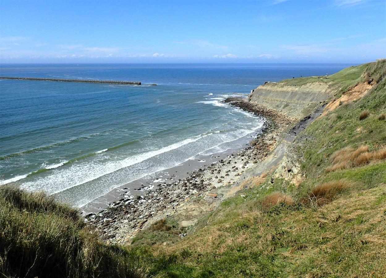 Gîte   Les Oyats   à 400 m de la plage Équihen-Plage Esterno foto