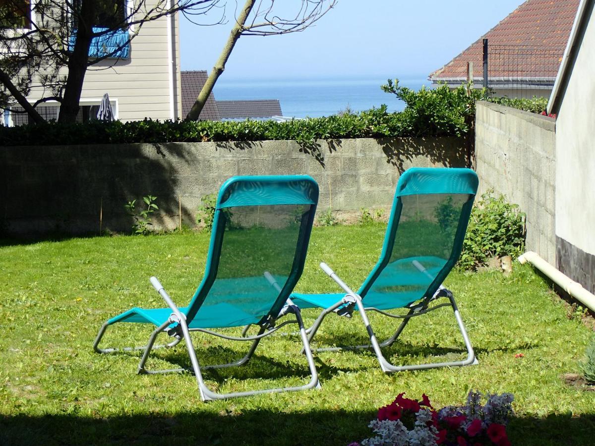 Gîte   Les Oyats   à 400 m de la plage Équihen-Plage Esterno foto