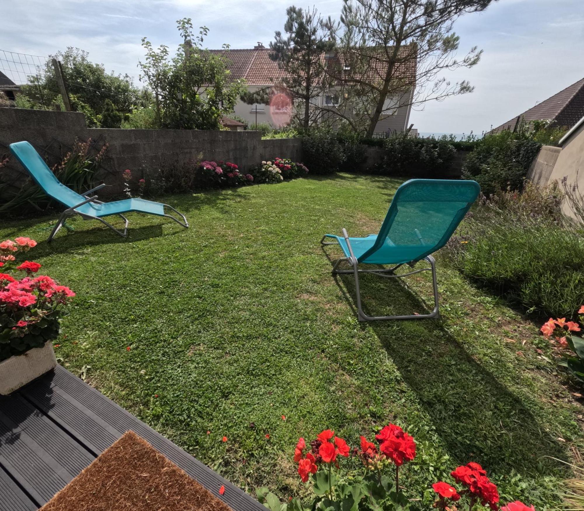 Gîte   Les Oyats   à 400 m de la plage Équihen-Plage Esterno foto